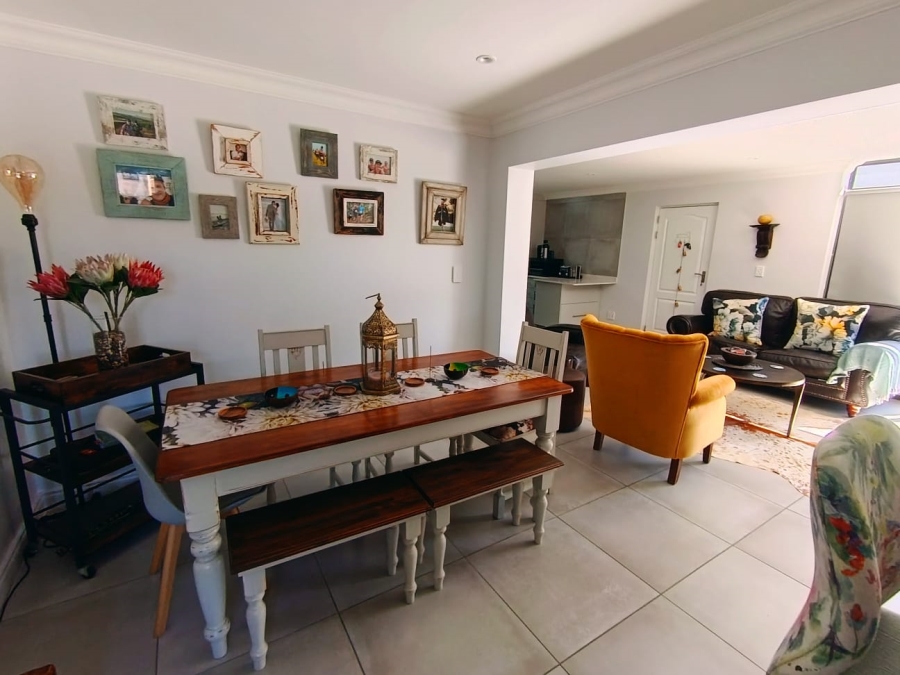 2 Bedroom Property for Sale in Island View Western Cape